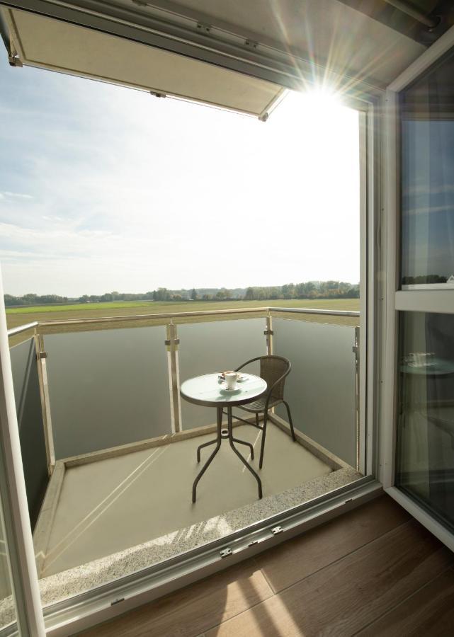 Stadthotel Donauworth Bagian luar foto