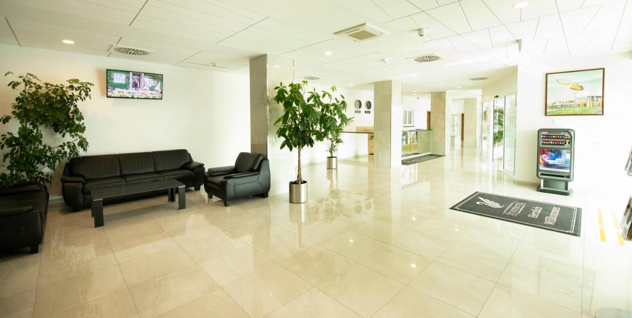 Stadthotel Donauworth Bagian luar foto