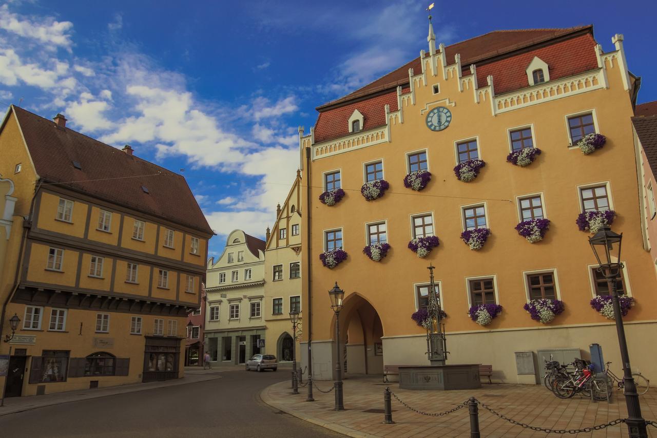 Stadthotel Donauworth Bagian luar foto